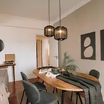 アパート Sabarros - 2 Bedrooms In Alvalade