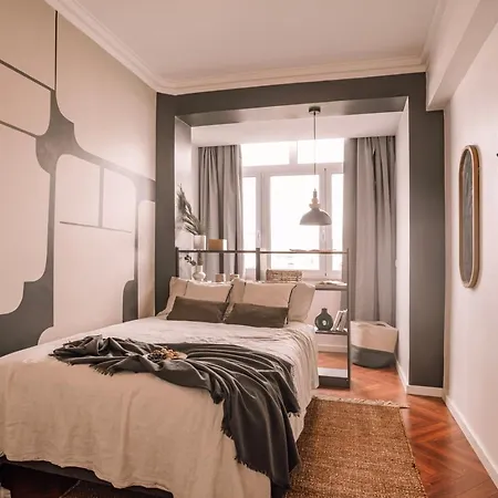 Sabarros - 2 Bedrooms In Alvalade Apartman Lisboa